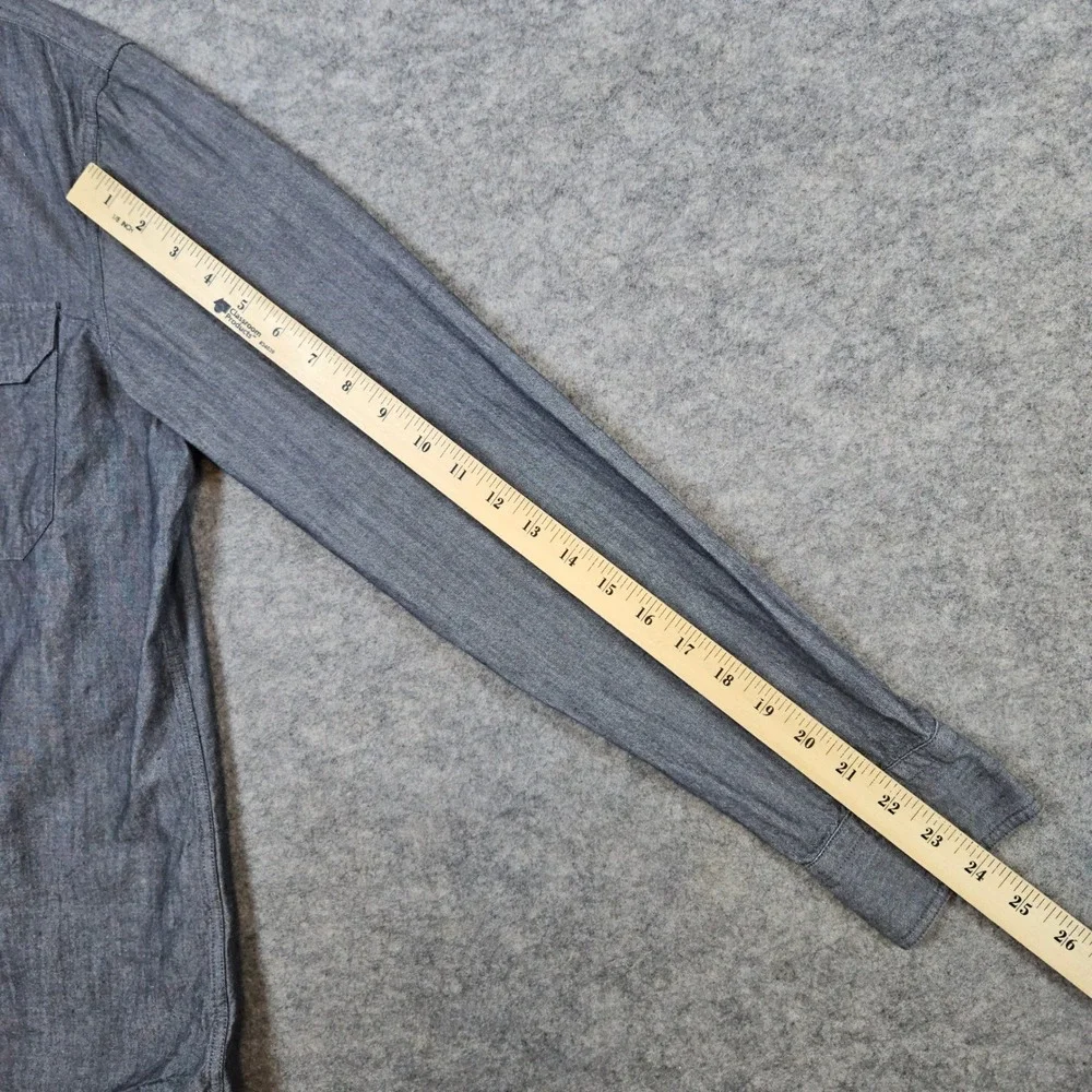 Banana Republic Mens Standard Fit‎ Button Down Shirt Gray Size M 100% Cotton
